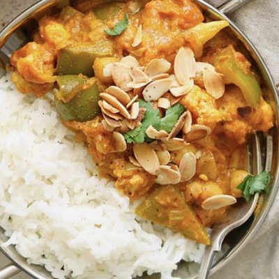 Cauliflower,-chickpea-and-coconut-curry2